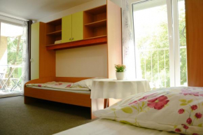 Гостиница Homestay Rosalia  Любляна